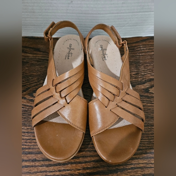 Clarks Collection Ultimate Comfort Womens Size 7 (Bin14) - Picture 2 of 7